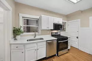 411 N Marion St, Oak Park, IL 60302 - Photo 9