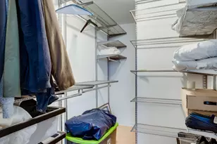 1221 N Dearborn Pkwy, Chicago, IL 60610 - Photo 13