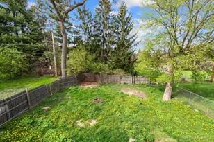 5214 Parkview Dr, McCullom Lake, IL 60050 - Photo 29
