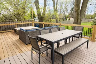 2S316 Arrowhead Dr, Wheaton, IL 60189 - Photo 49