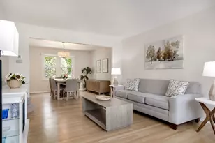 900 Dearborn Cir, Carol Stream, IL 60188 - Photo 3