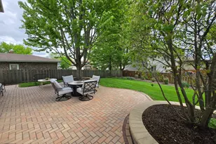 900 Dearborn Cir, Carol Stream, IL 60188 - Photo 23