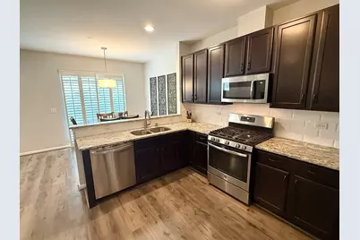 2994 Henley Lane, Naperville, IL 60540 - Photo 7