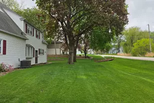 341 W 2nd St, Prophetstown, IL 61277 - Photo 19