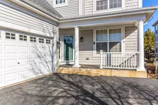 874 Savoy Ct, Lake Zurich, IL 60047 - Photo 5
