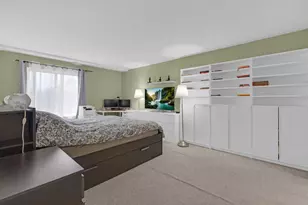 945 E Kenilworth Ave, Palatine, IL 60074 - Photo 13