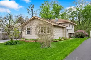 4020 N Adams St, Westmont, IL 60559 - Photo 3