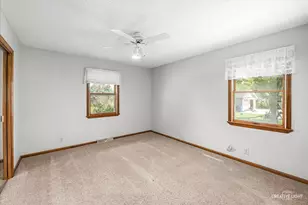 225 W Joliet St, Newark, IL 60541 - Photo 9