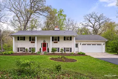 41W880 White Oak Lane, Saint Charles, IL 60175 - Photo 1