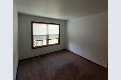 156 Castlewood Court #156, Roselle, IL 60172 - Photo 17