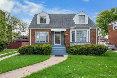 1522 Hull Avenue, Westchester, IL 60154 - Photo 1