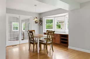 0N717 Knollwood Dr, Wheaton, IL 60187 - Photo 7