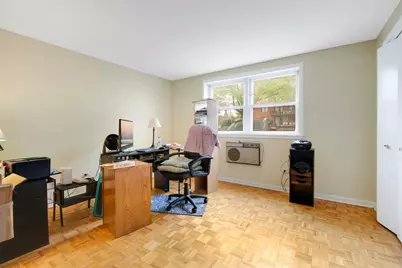 5220 Oakton Street #103, Skokie, IL 60077 - Photo 3