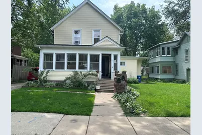 527 Hoyles Avenue, Aurora, IL 60505 - Photo 1
