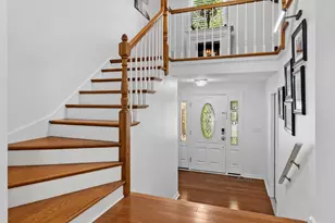 628 Windham Ln, Naperville, IL 60563 - Photo 3