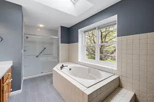 544 S Prairie St, Cary, IL 60013 - Photo 29
