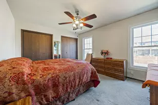 251 Hawthorne Dr, Bloomingdale, IL 60108 - Photo 9