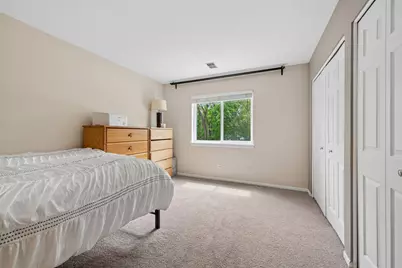 9352 Bay Colony Drive #1E, Des Plaines, IL 60016 - Photo 11
