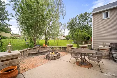 1837 Grosse Pointe Circle, Hanover Park, IL 60133 - Photo 21