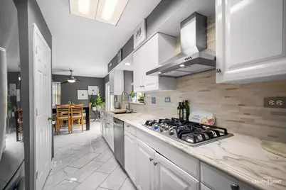 1837 Grosse Pointe Circle, Hanover Park, IL 60133 - Photo 7