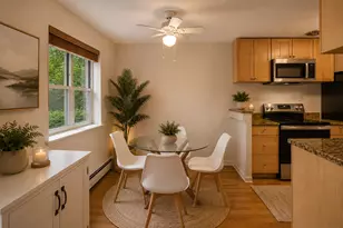 420 W Aldine Ave, Chicago, IL 60657 - Photo 5