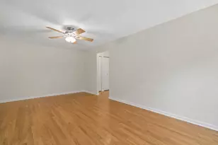 420 W Aldine Ave, Chicago, IL 60657 - Photo 11