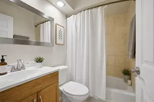 420 W Aldine Ave, Chicago, IL 60657 - Photo 9