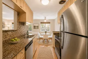 420 W Aldine Ave, Chicago, IL 60657 - Photo 7