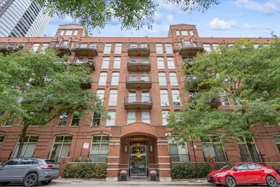 550 N Kingsbury Street #614, Chicago, IL 60654 - Photo 1