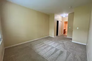 3165 Falling Waters Ln, Lindenhurst, IL 60046 - Photo 13