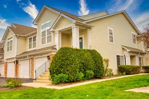 1160 Hawthorne Ln, Elk Grove Village, IL 60007 - Photo 1