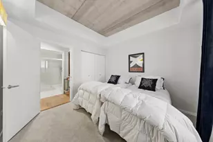 1422 N La Salle Dr, Chicago, IL 60610 - Photo 13