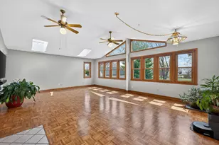 629 E Lincoln Ave, Belvidere, IL 61008 - Photo 9