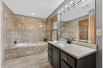 629 E Lincoln Avenue, Belvidere, IL 61008 - Photo 27