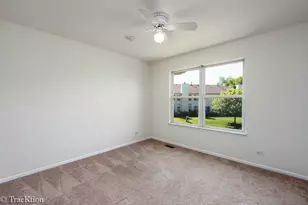 1567 E Citadel Ct, Palatine, IL 60074 - Photo 17