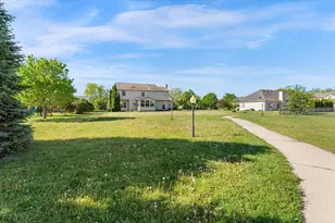 506 Riverbend Blvd, Mahomet, IL 61853 - Photo 39