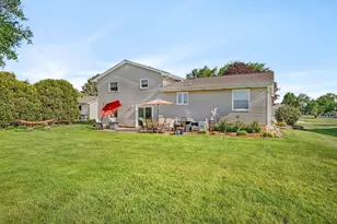 2062 W Garden Dr, Kankakee, IL 60901 - Photo 27