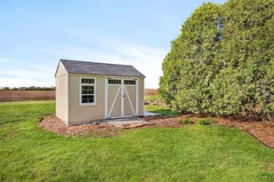 2062 W Garden Dr, Kankakee, IL 60901 - Photo 29