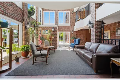 520 Biesterfield Road #119F, Elk Grove Village, IL 60007 - Photo 5