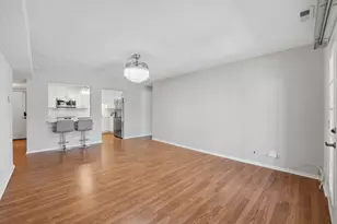 520 Biesterfield Rd, Elk Grove Village, IL 60007 - Photo 17