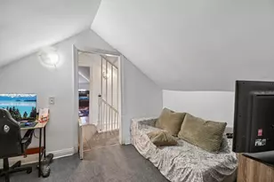 6337 S Rockwell St, Chicago, IL 60629 - Photo 17