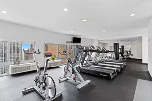 1221 N Dearborn St, Chicago, IL 60610 - Photo 21