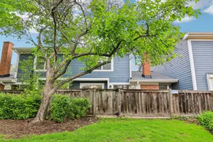 29 Sumac Ln, Schaumburg, IL 60193 - Photo 17