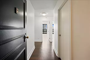10 E Ontario St, Chicago, IL 60611 - Photo 3