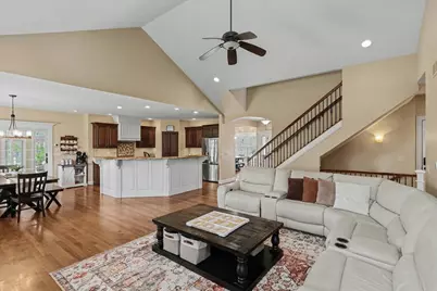 1505 Cottonwood Court, Mahomet, IL 61853 - Photo 9