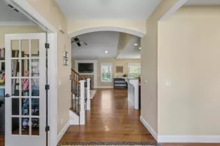 1505 Cottonwood Ct, Mahomet, IL 61853 - Photo 5