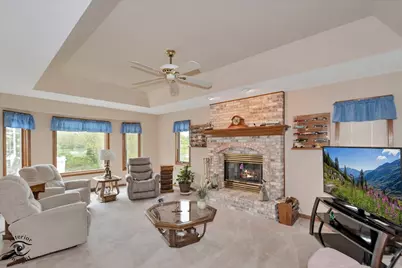 233 Goldenwood Court, Aurora, IL 60502 - Photo 9