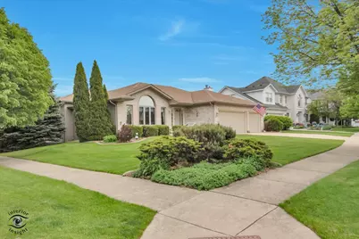 233 Goldenwood Court, Aurora, IL 60502 - Photo 3