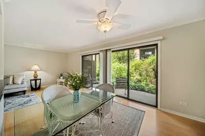 228 Brookside Lane #B, Willowbrook, IL 60527 - Photo 5