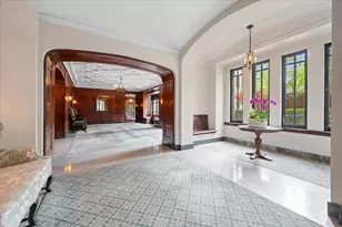 2440 N Lakeview Ave, Chicago, IL 60614 - Photo 5